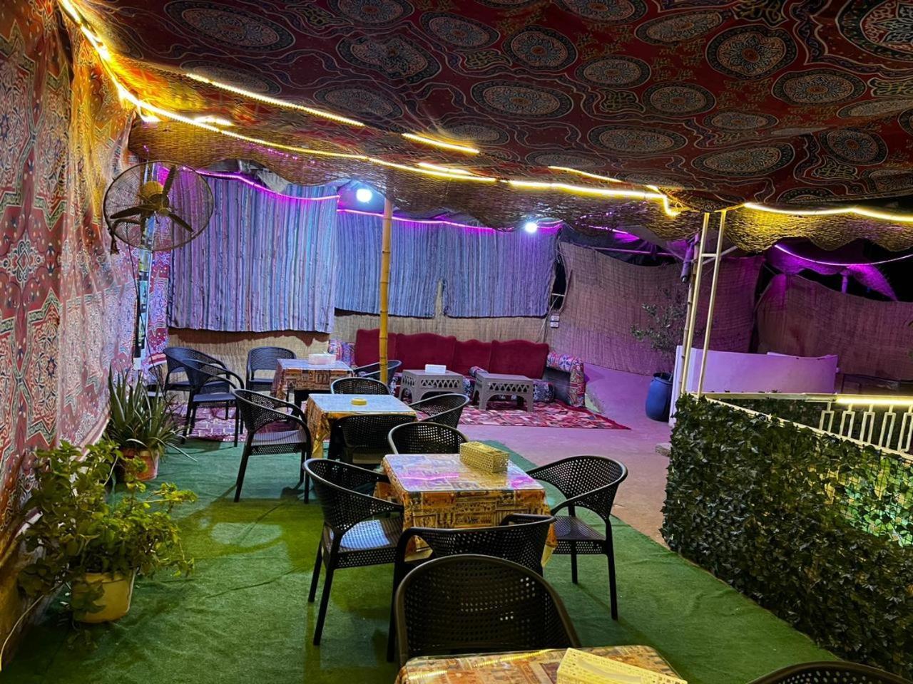 Jana Pyramids View In 3 Bed and Breakfast Kafret el-Gabal Buitenkant foto