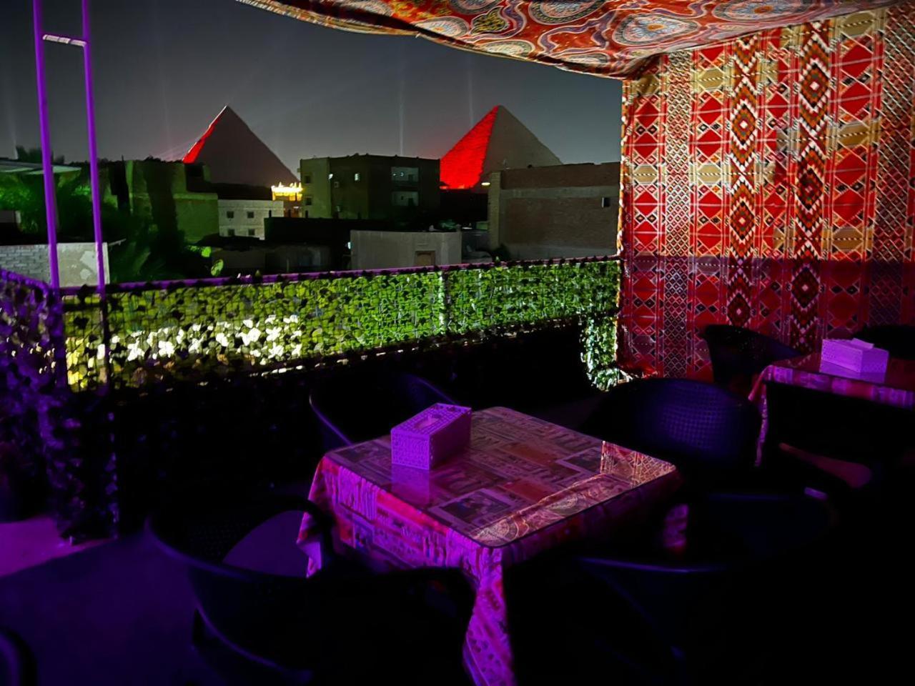 Jana Pyramids View In 3 Bed and Breakfast Kafret el-Gabal Buitenkant foto