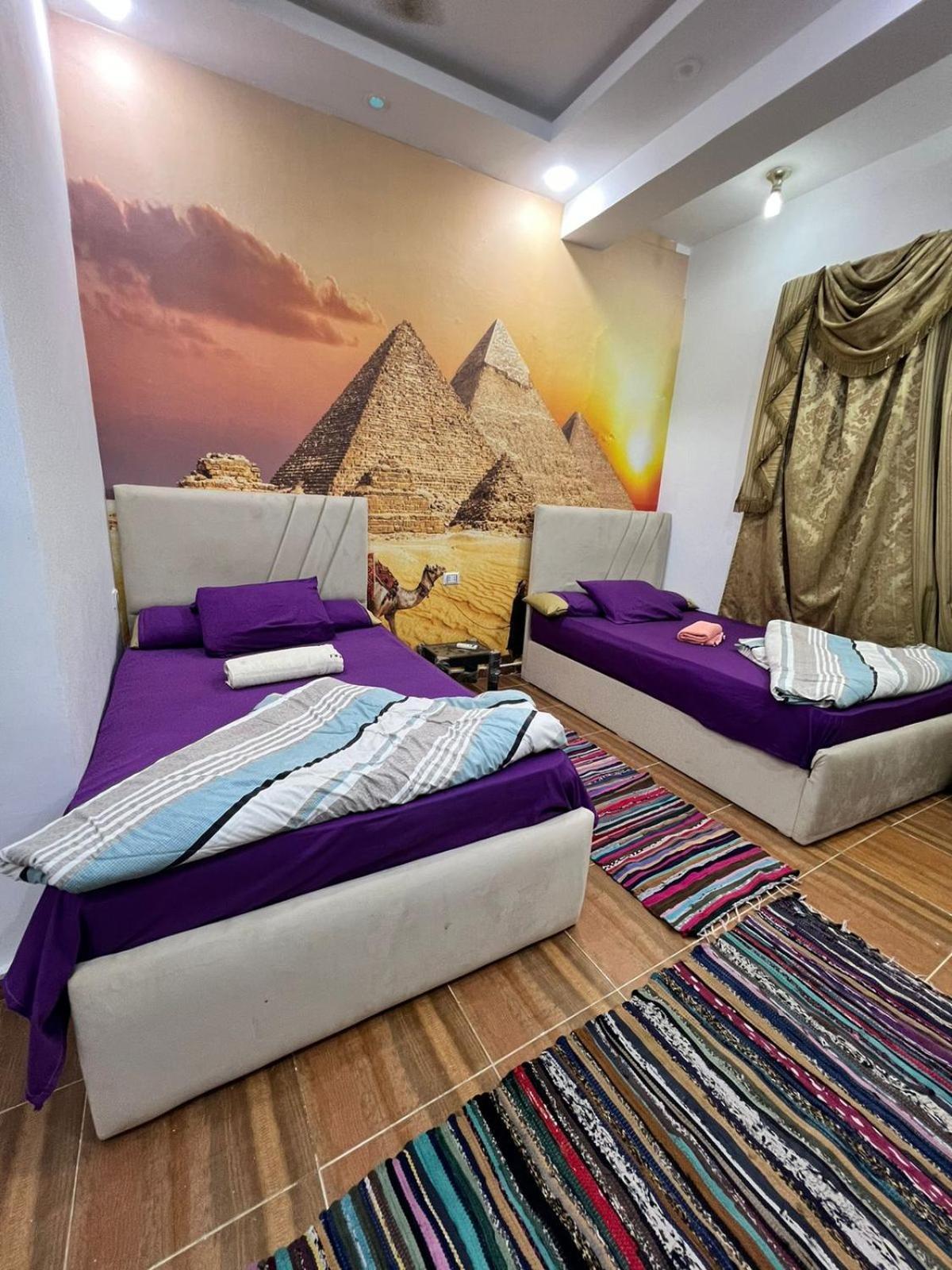 Jana Pyramids View In 3 Bed and Breakfast Kafret el-Gabal Buitenkant foto