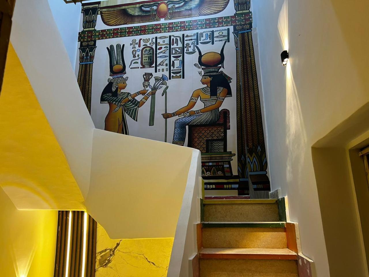 Jana Pyramids View In 3 Bed and Breakfast Kafret el-Gabal Buitenkant foto