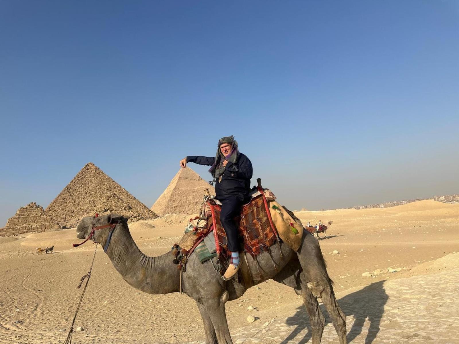 Jana Pyramids View In 3 Bed and Breakfast Kafret el-Gabal Buitenkant foto